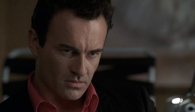 Charmed-Online-dot-NL-NipTuck4x12-1923.jpg