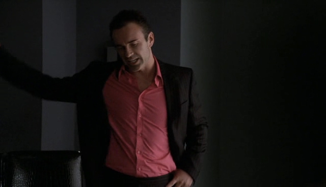 Charmed-Online-dot-NL-NipTuck4x12-2059.jpg