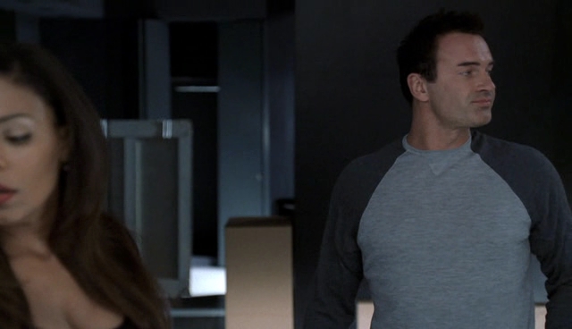 Charmed-Online-dot-NL-NipTuck4x12-2550.jpg