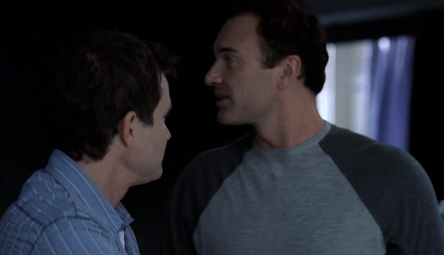 Charmed-Online-dot-NL-NipTuck4x12-2580.jpg