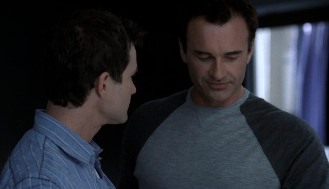 Charmed-Online-dot-NL-NipTuck4x12-2590.jpg