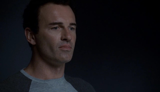 Charmed-Online-dot-NL-NipTuck4x12-2724.jpg