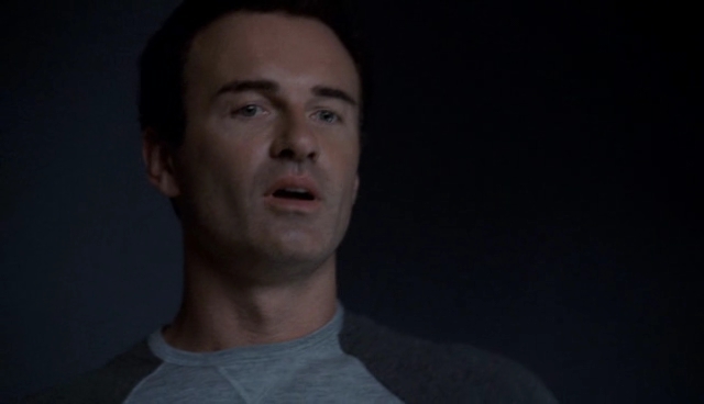 Charmed-Online-dot-NL-NipTuck4x12-2728.jpg