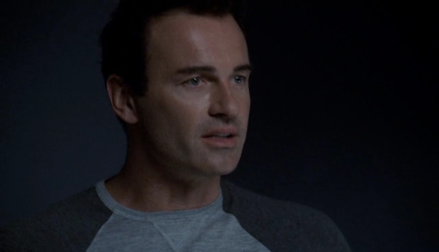 Charmed-Online-dot-NL-NipTuck4x12-2730.jpg