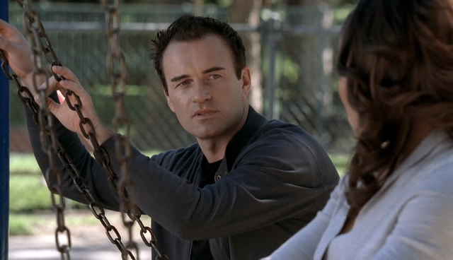 Charmed-Online-dot-NL-NipTuck4x14-0076.jpg