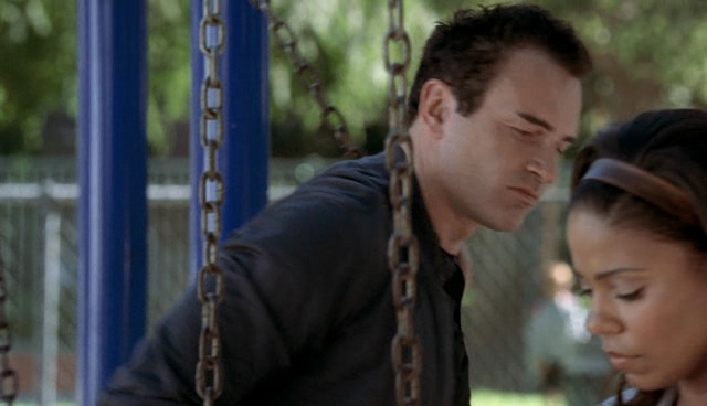Charmed-Online-dot-NL-NipTuck4x14-0081.jpg