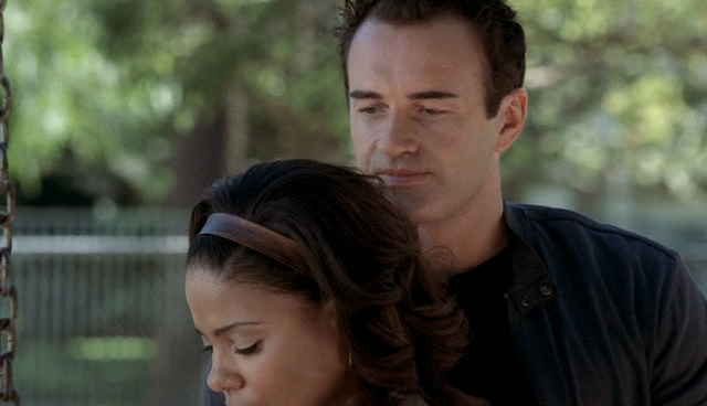 Charmed-Online-dot-NL-NipTuck4x14-0083.jpg