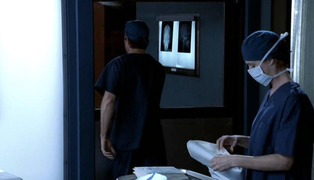 Charmed-Online-dot-NL-NipTuck4x14-0306.jpg