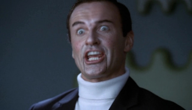 Charmed-Online-dot-NL-NipTuck4x14-0438.jpg