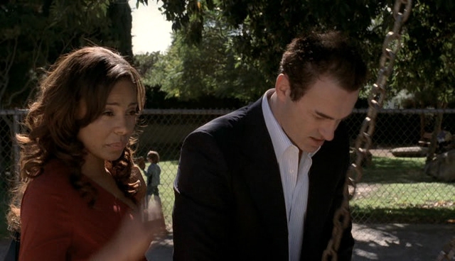Charmed-Online-dot-NL-NipTuck4x14-1714.jpg
