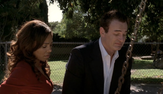 Charmed-Online-dot-NL-NipTuck4x14-1724.jpg