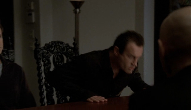 Charmed-Online-dot-NL-NipTuck4x15-0330.jpg