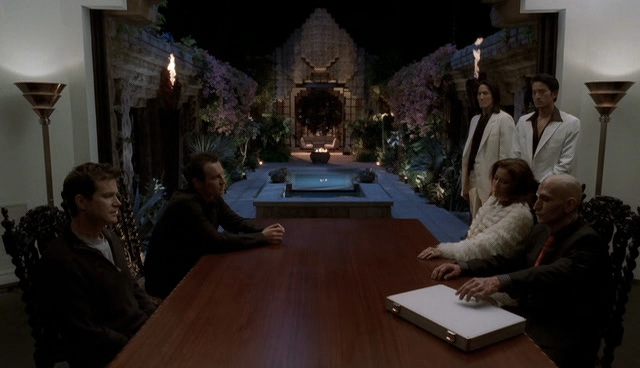 Charmed-Online-dot-NL-NipTuck4x15-0457.jpg