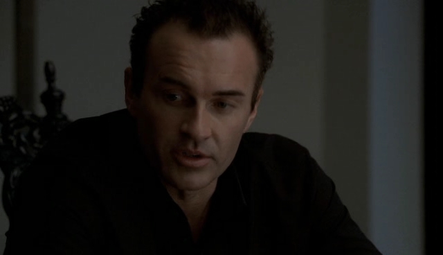Charmed-Online-dot-NL-NipTuck4x15-0464.jpg