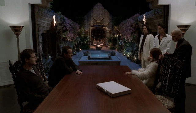 Charmed-Online-dot-NL-NipTuck4x15-0547.jpg
