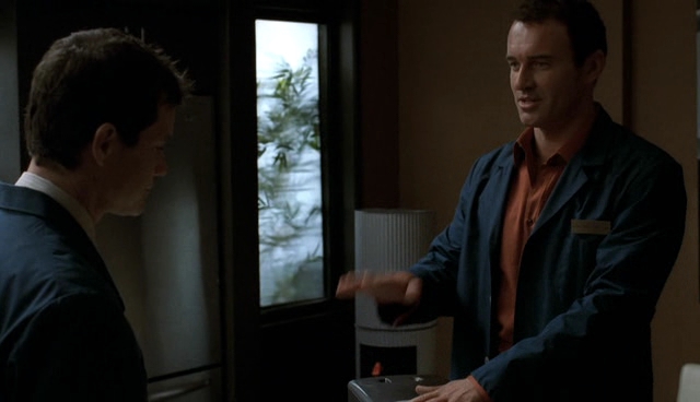 Charmed-Online-dot-NL-NipTuck4x15-0839.jpg