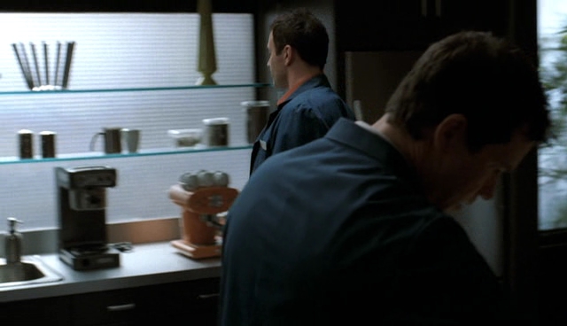 Charmed-Online-dot-NL-NipTuck4x15-0908.jpg