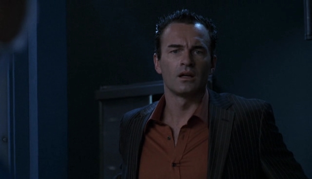 Charmed-Online-dot-NL-NipTuck4x15-1124.jpg