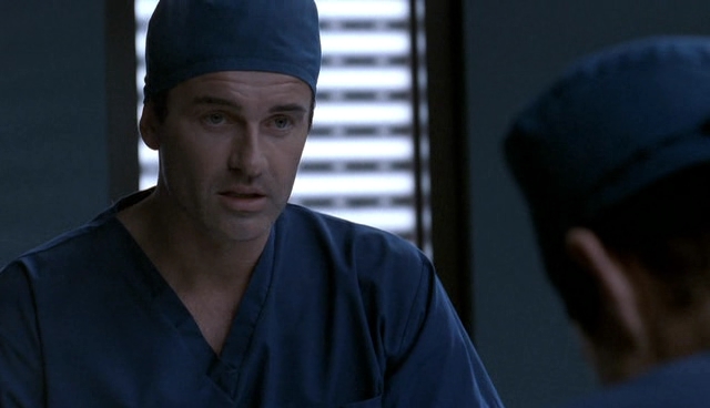 Charmed-Online-dot-NL-NipTuck4x15-1273.jpg
