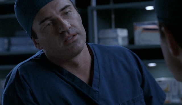 Charmed-Online-dot-NL-NipTuck4x15-1294.jpg