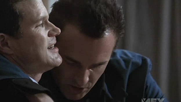 Charmed-Online-dot-NL-NipTuck5x01-0178.jpg
