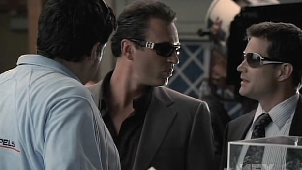 Charmed-Online-dot-NL-NipTuck5x01-1071.jpg