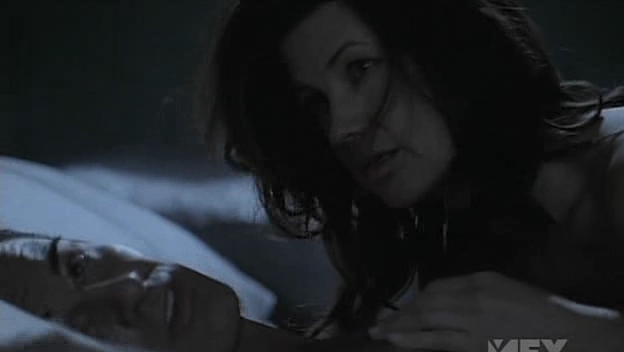 Charmed-Online-dot-NL-NipTuck5x01-1452.jpg