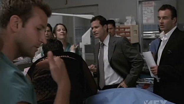 Charmed-Online-dot-NL-NipTuck5x01-1746.jpg
