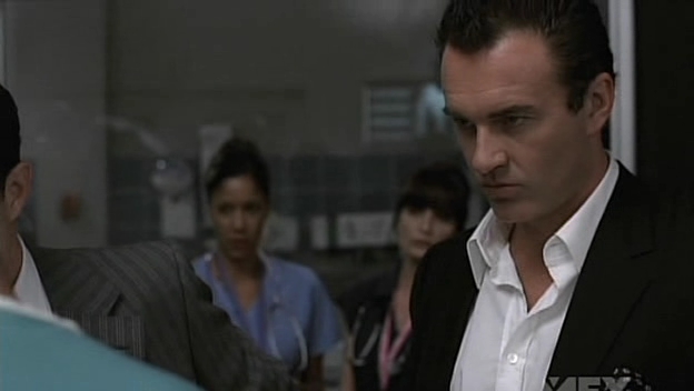 Charmed-Online-dot-NL-NipTuck5x01-1824.jpg