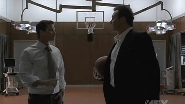 Charmed-Online-dot-NL-NipTuck5x01-1855.jpg