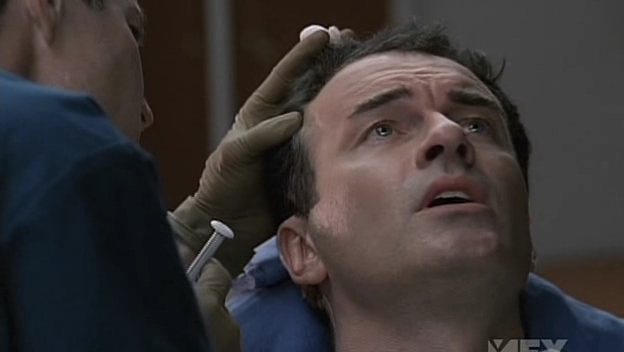 Charmed-Online-dot-NL-NipTuck5x01-1990.jpg Charmed-Online-dot-NL-NipTuck5x01-1990.jpg