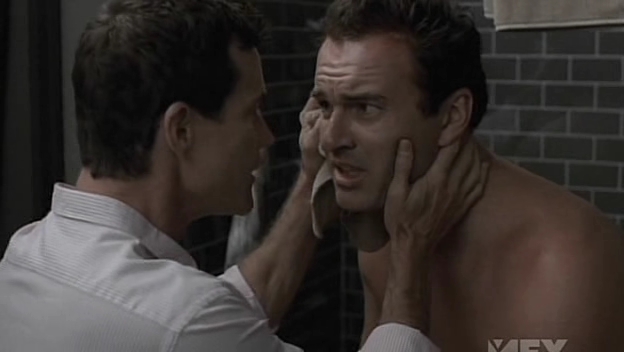 Charmed-Online-dot-NL-NipTuck5x01-2058.jpg