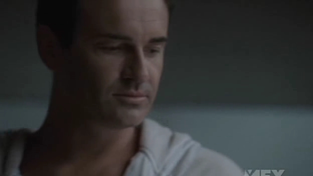 Charmed-Online-dot-NL-NipTuck5x01-2153.jpg