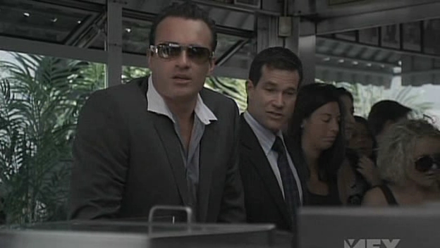 Charmed-Online-dot-NL-NipTuck5x01-2605.jpg