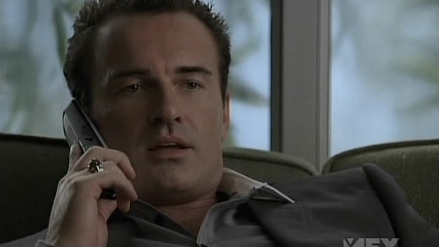 Charmed-Online-dot-NL-NipTuck5x01-2928.jpg