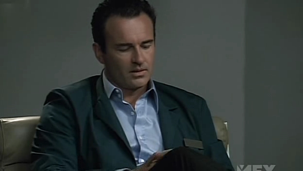 Charmed-Online-dot-NL-NipTuck5x02-0464.jpg