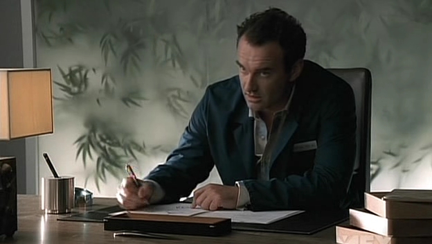 Charmed-Online-dot-NL-NipTuck5x03-0283.jpg