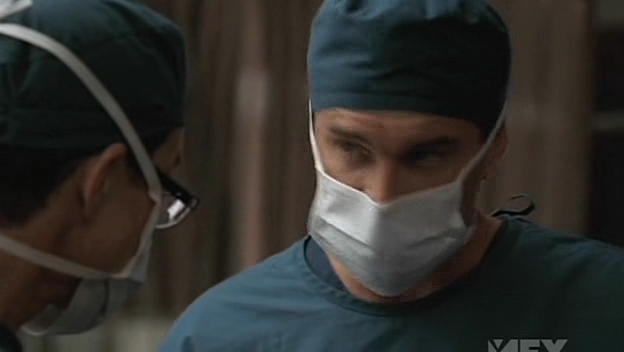 Charmed-Online-dot-NL-NipTuck5x03-1316.jpg