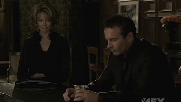 Charmed-Online-dot-NL-NipTuck5x03-2369.jpg