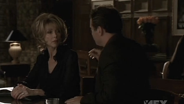 Charmed-Online-dot-NL-NipTuck5x03-2530.jpg