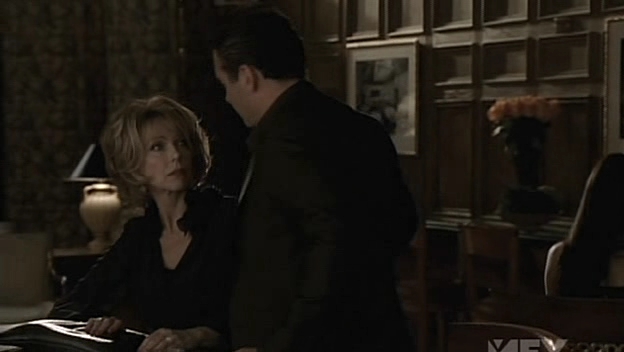 Charmed-Online-dot-NL-NipTuck5x03-2532.jpg