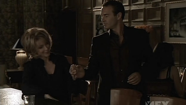 Charmed-Online-dot-NL-NipTuck5x03-2537.jpg