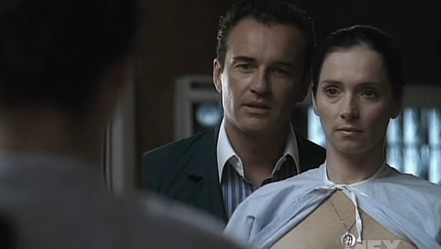 Charmed-Online-dot-NL-NipTuck5x04-1191.jpg