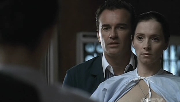 Charmed-Online-dot-NL-NipTuck5x04-1198.jpg