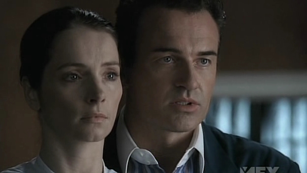 Charmed-Online-dot-NL-NipTuck5x04-1257.jpg