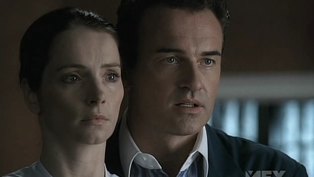 Charmed-Online-dot-NL-NipTuck5x04-1258.jpg