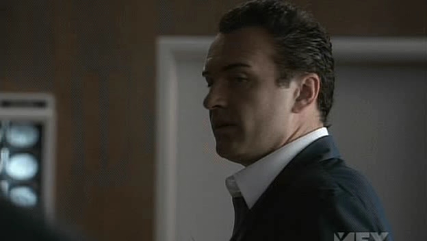 Charmed-Online-dot-NL-NipTuck5x04-1307.jpg