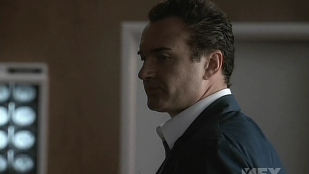 Charmed-Online-dot-NL-NipTuck5x04-1309.jpg