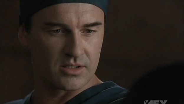 Charmed-Online-dot-NL-NipTuck5x04-1739.jpg