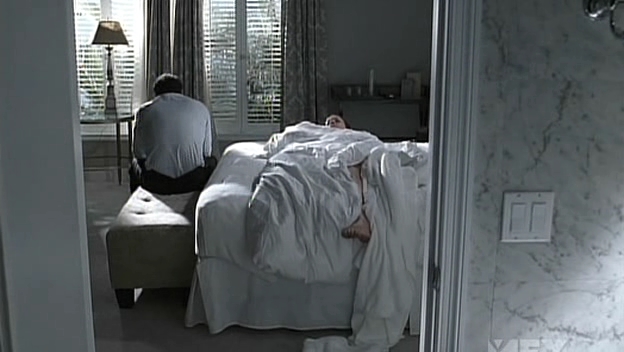 Charmed-Online-dot-NL-NipTuck5x04-2013.jpg